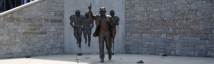 This image is of a statue of Joe Paterno